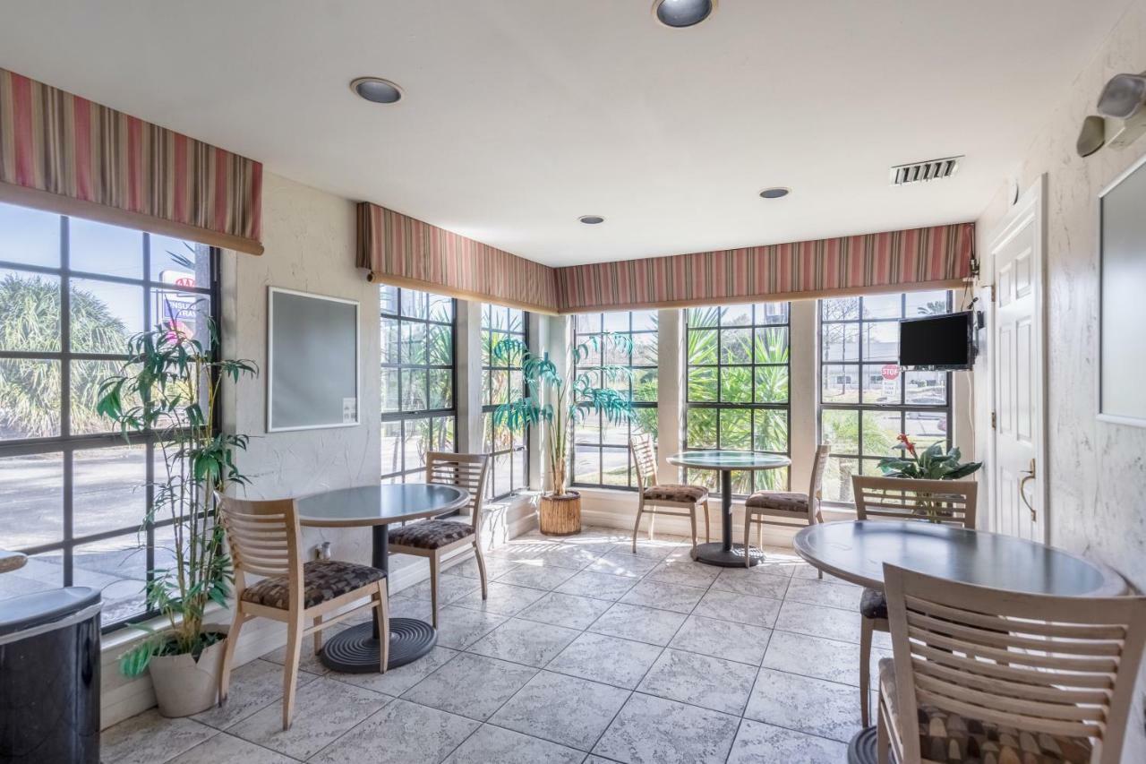 Econo Lodge Palm Harbor - Clearwater Eksteriør bilde